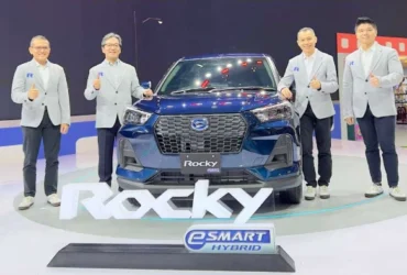 Daihatsu Luncurkan Mobil Hybrid Pertamanya di Indonesia Rocky e-Smart Hybrid